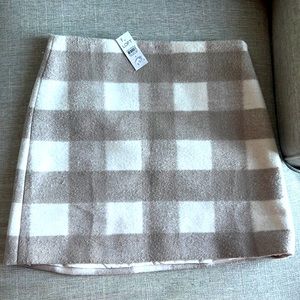 Loft size 8 winter skirt - never worn